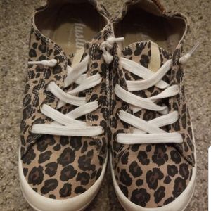 Cheetah slip ons